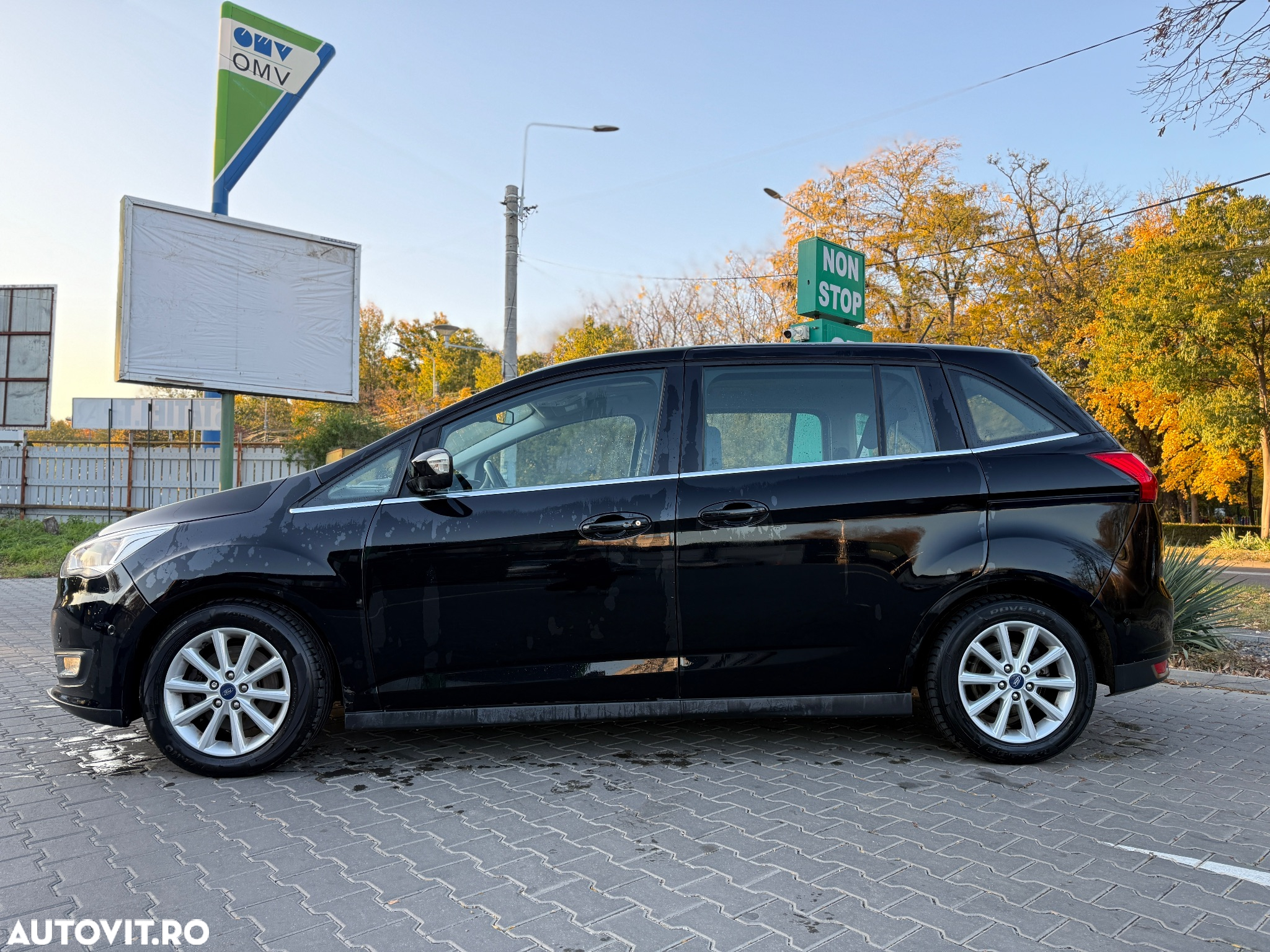 Ford Grand C-Max 1.5 TDCi Start-Stopp-System Titanium - 12