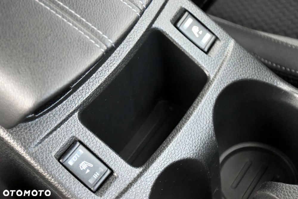 Nissan Qashqai - 24
