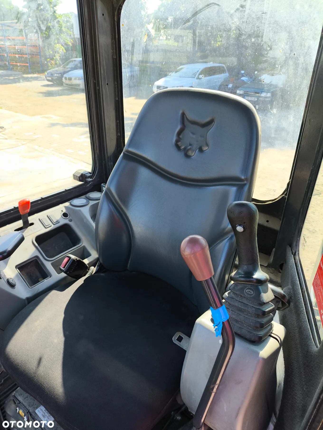 Bobcat E26 - 11