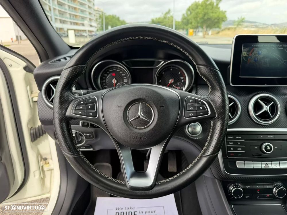 Mercedes-Benz A 180 CDI (BlueEFFICIENCY) Urban - 28