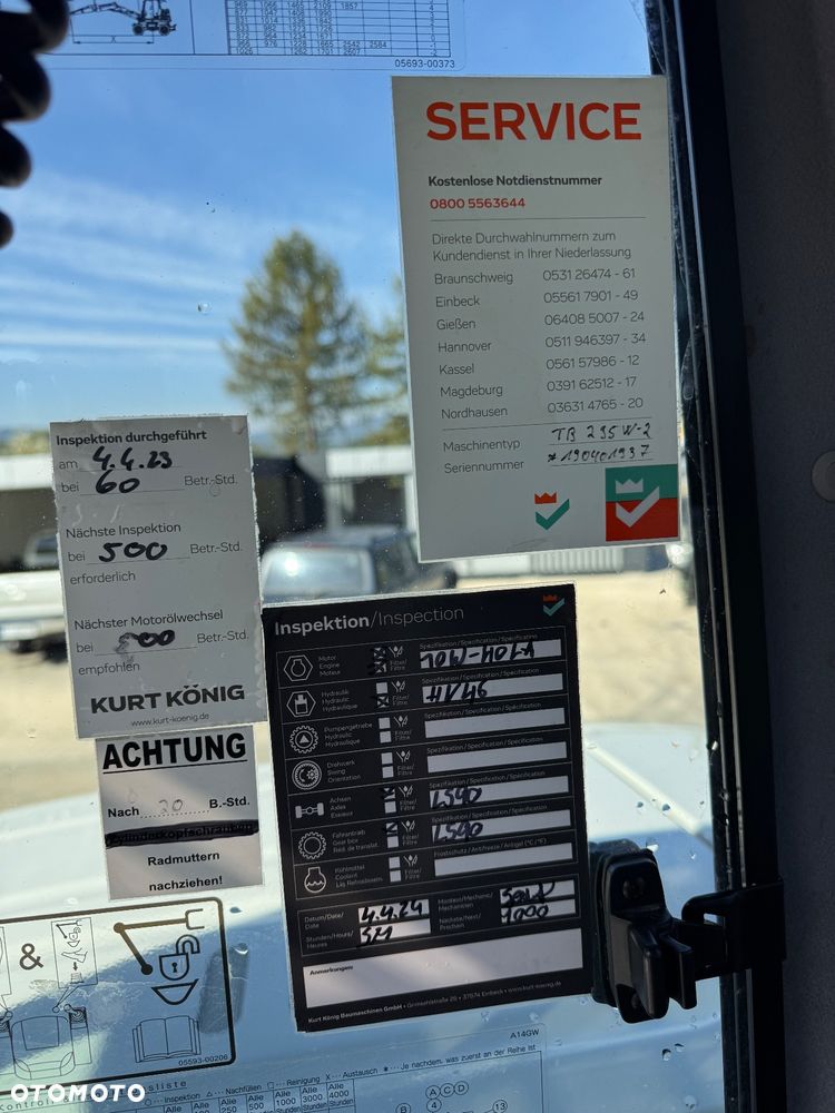 Takeuchi TB 295W - 12