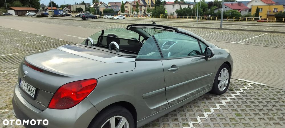 Peugeot 207 CC - 15
