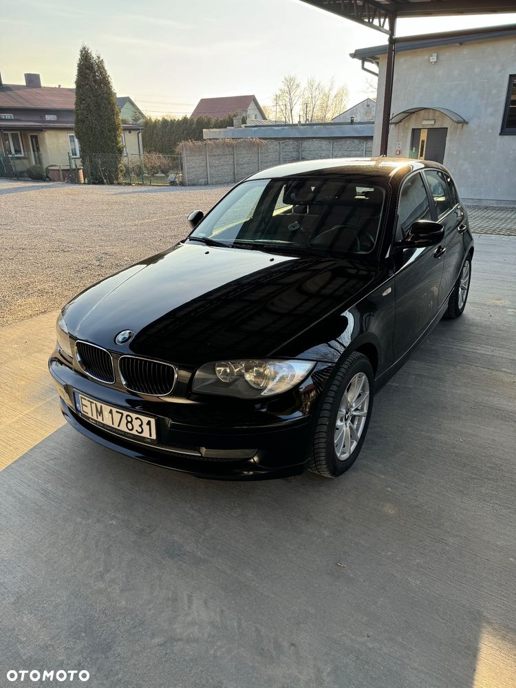 BMW Seria 1 116i - 1