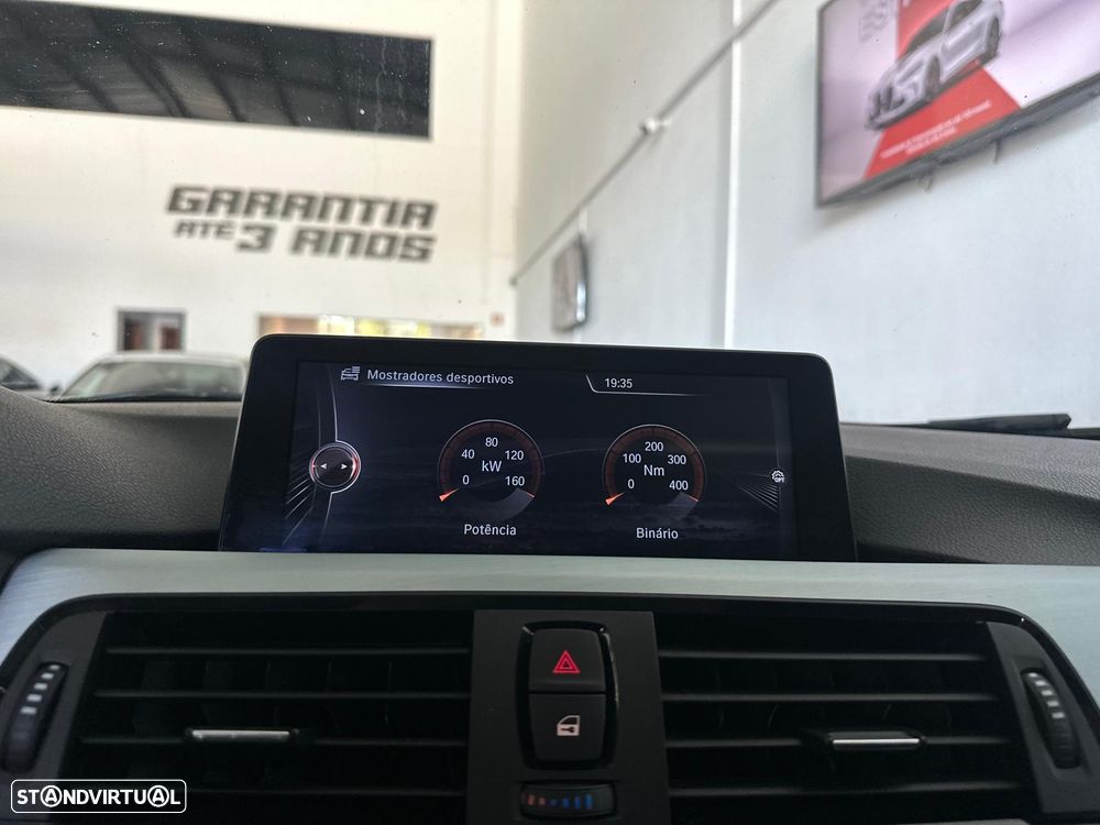 BMW 320 d Pack M - 22