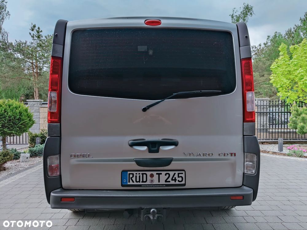 Opel Vivaro L2H1 2.9t - 20