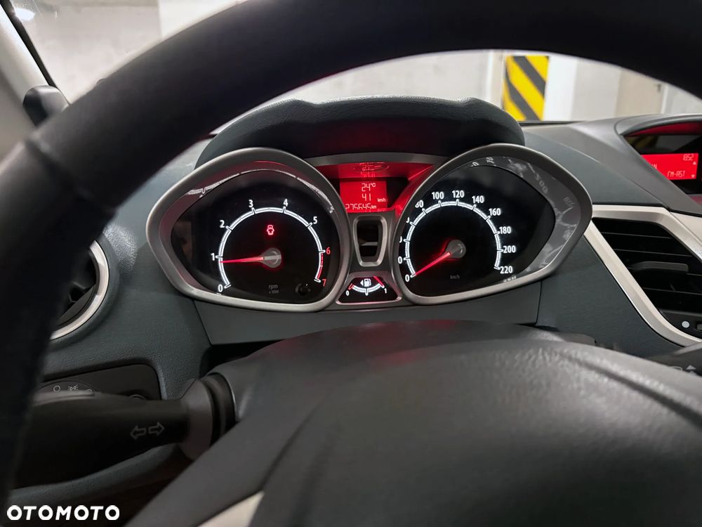 Ford Fiesta - 7