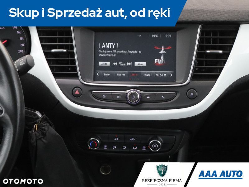 Opel Crossland X - 15