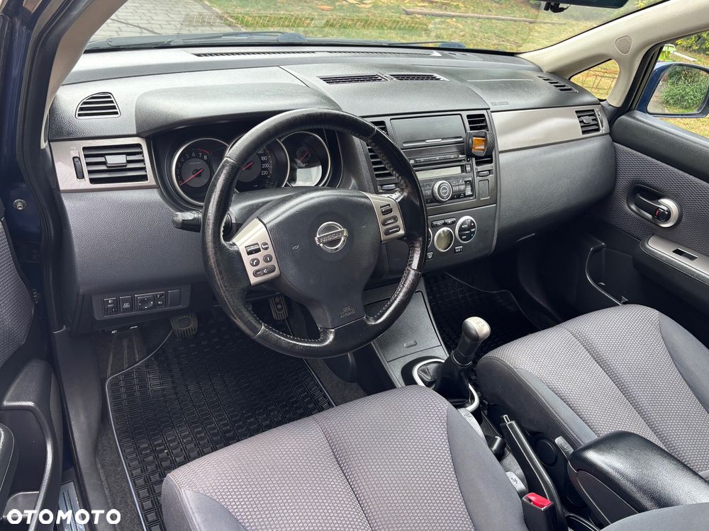 Nissan Tiida - 8