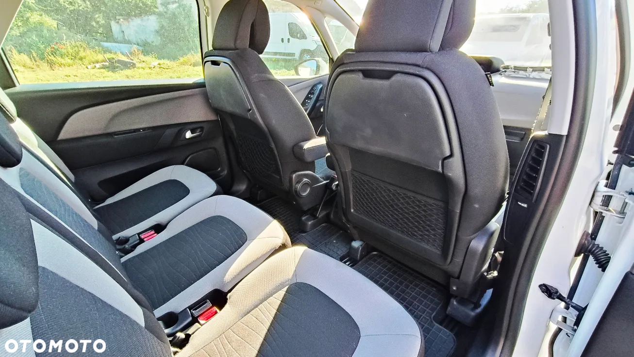 Citroën C4 Picasso - 11