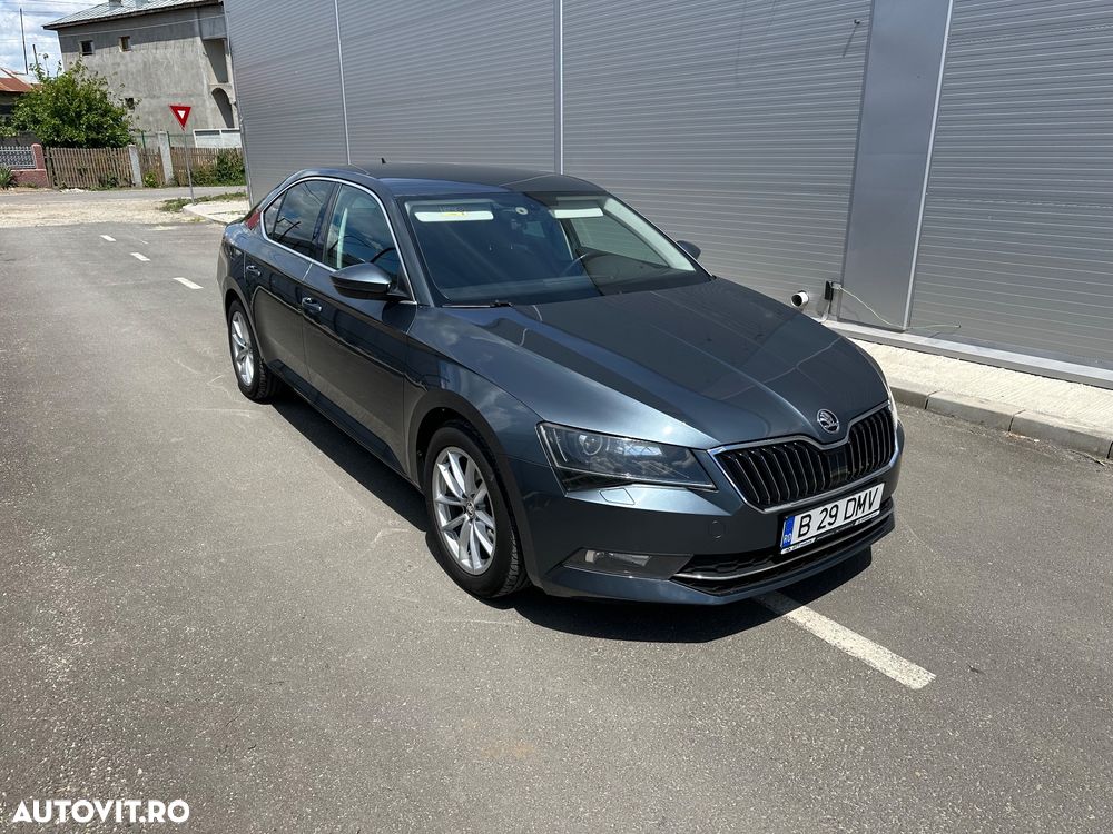 Skoda Superb 2.0 TDI DSG Style - 14