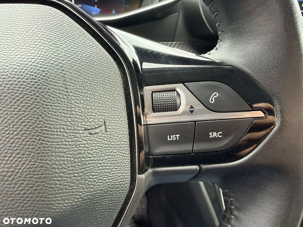 Peugeot 2008 Benzin 100 Business - 20