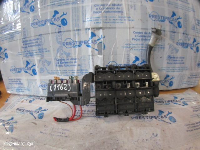 Caixa Fusiveis 5Z0937548C VW FOX 5Z 2009 1.2I 55CV 3P CINZA ESCURO ORIGINAL - 2