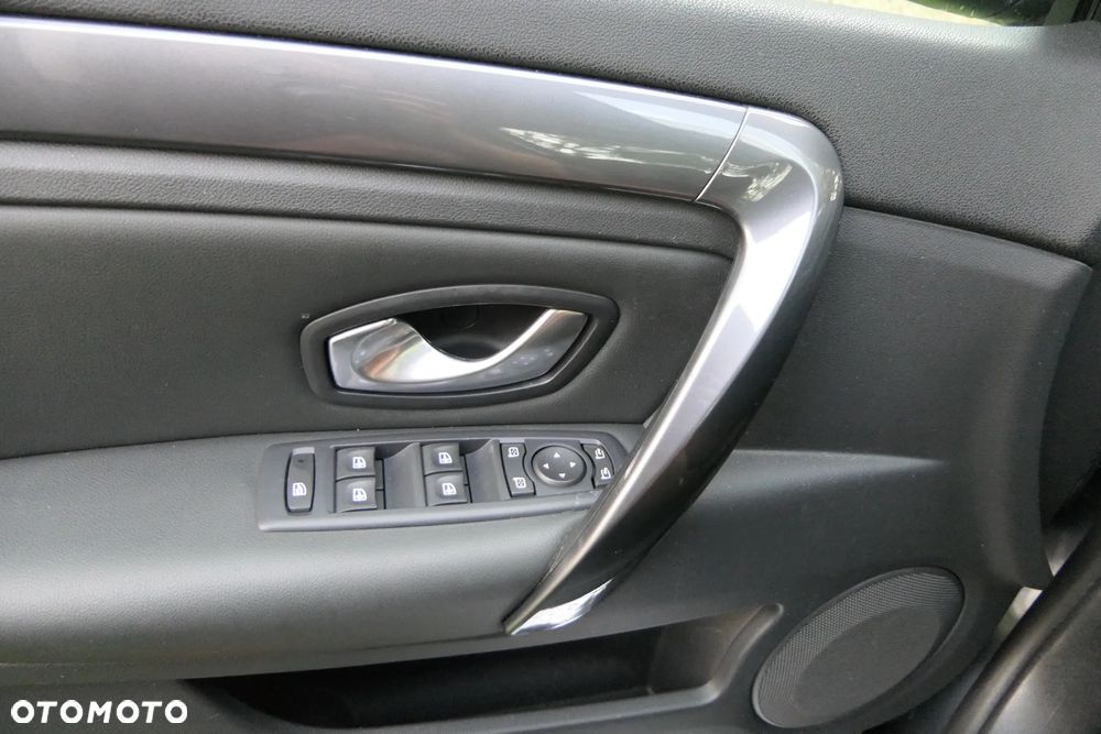 Renault Laguna 2.0 TCe 170 Dynamique - 26
