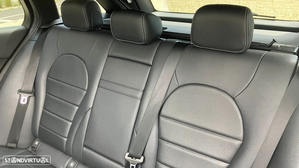 Mercedes-Benz C 220 d AMG Line - 25