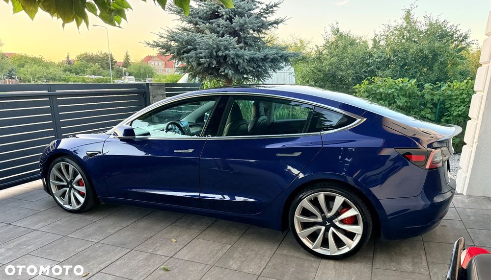Tesla Model S 90D Allradantrieb Performance - 1