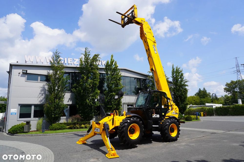 JCB 540-200 / 20 m zasięg / Joystick - 13