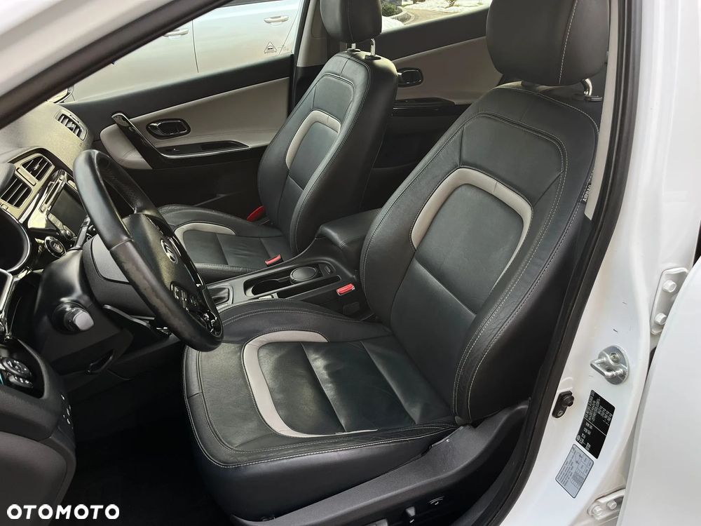 Kia Ceed 1.6 GDI XL DCT - 16