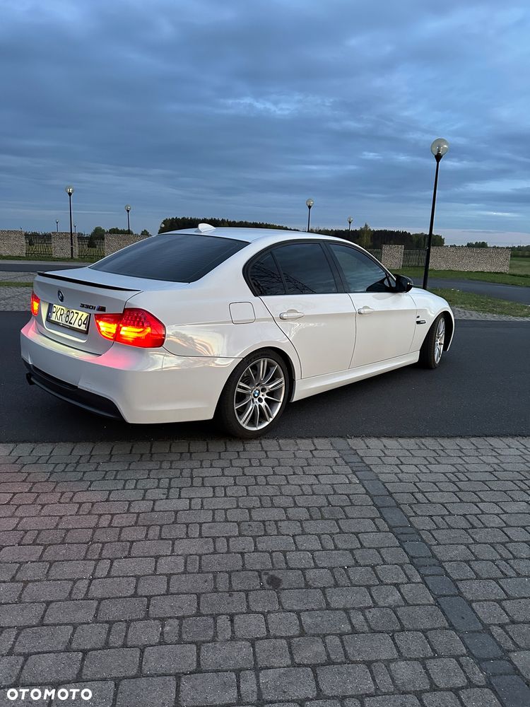 BMW Seria 3 325i Edition Sport - 3