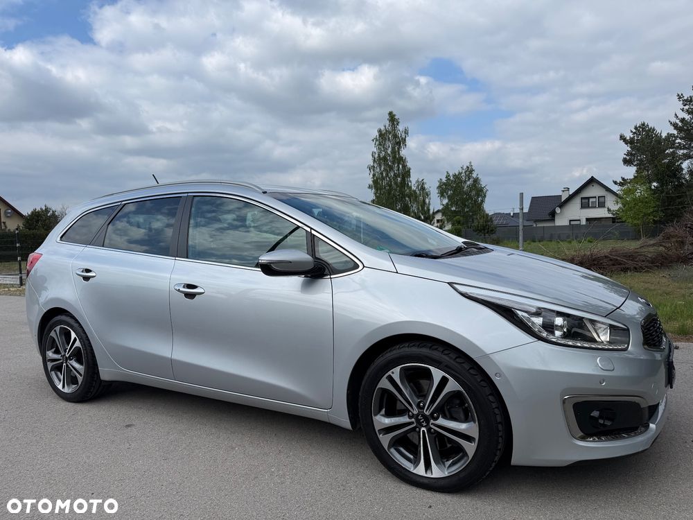 Kia Ceed 1.6 CRDi 136 ISG Platinum Edition - 11