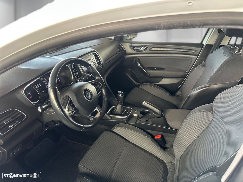 Renault Mégane 1.5 Blue dCi Zen - 5