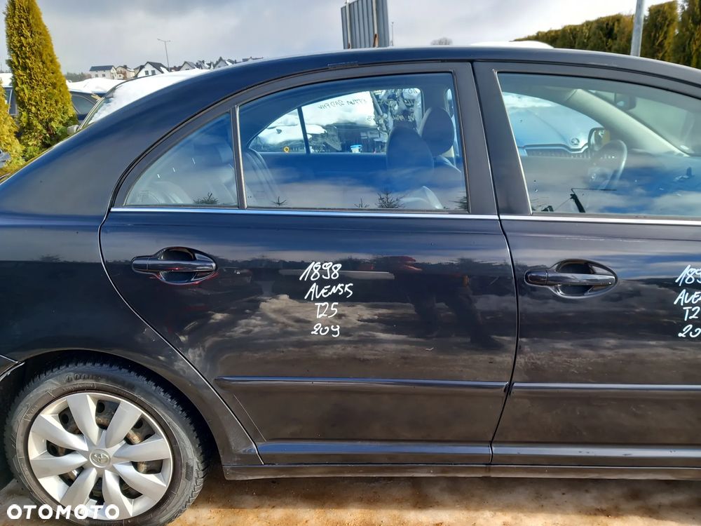 TOYOTA AVENSIS T25 DRZWI PRAWE TYLNE PRAWY TYŁ SEDAN KOLOR: 209 - 1