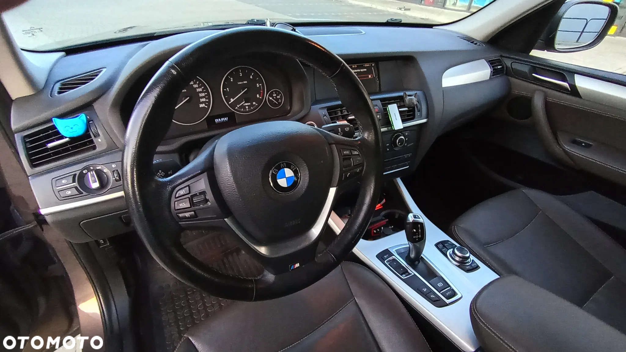 BMW X3 xDrive20d - 14
