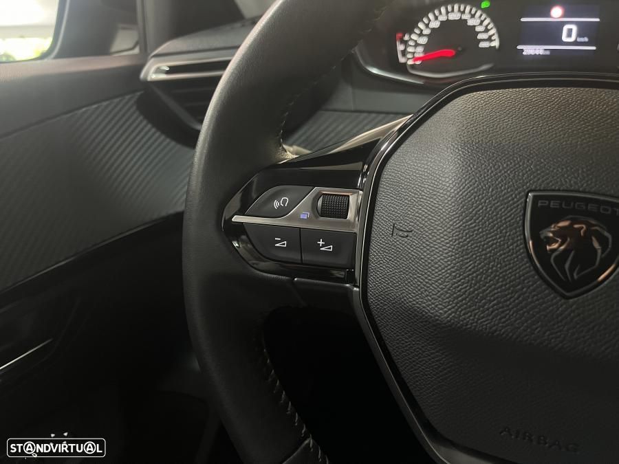 Peugeot 208 1.2 PureTech GT - 18