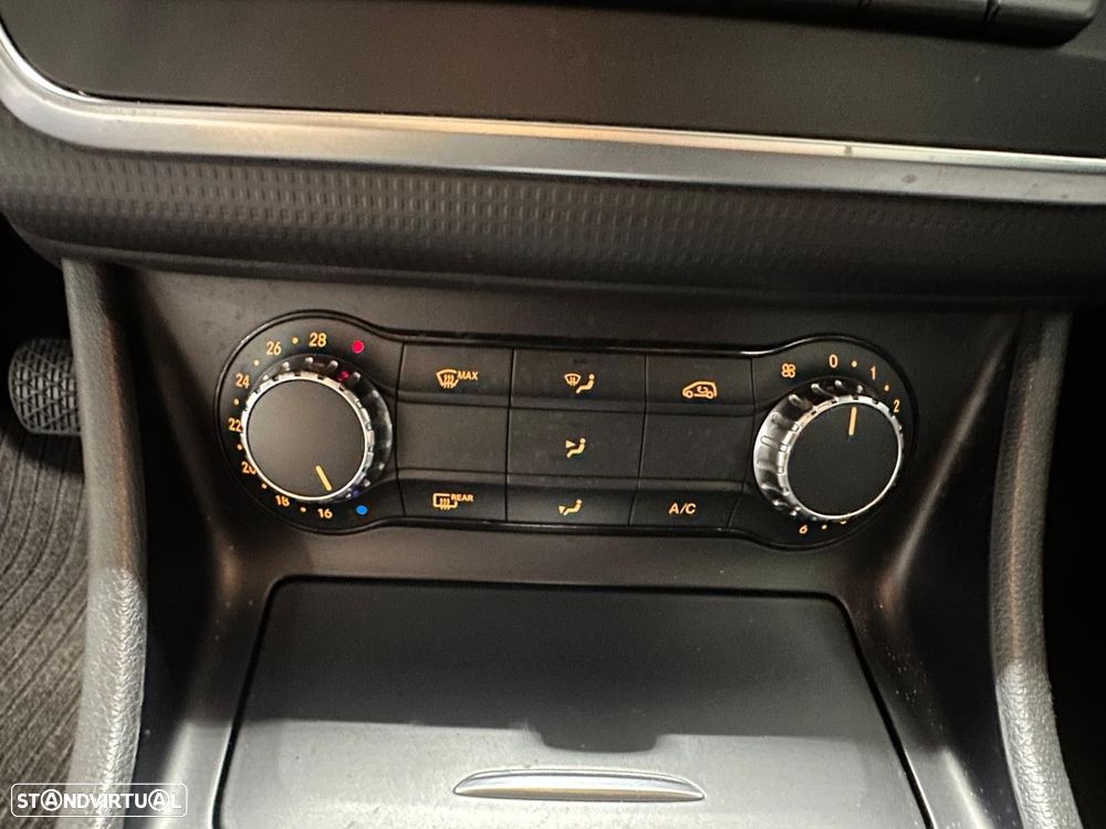 Mercedes-Benz A 180 - 29