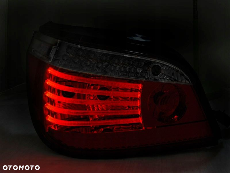 Lampy DIODOWE BMW E60 03-07 RED WHITE LED SEQ - 3