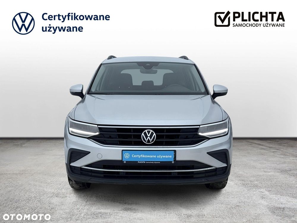 Volkswagen Tiguan - 8