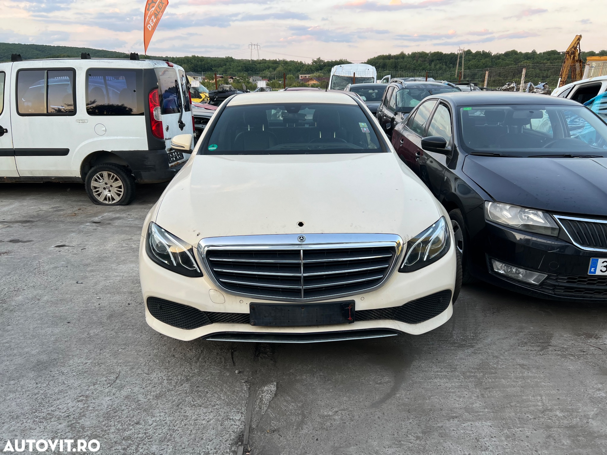 Vând față completă bot Mercedes E class w213 faruri europa - 2