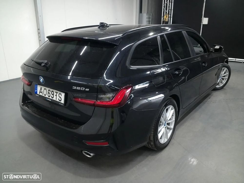 BMW 320 e Line Sport Auto - 3