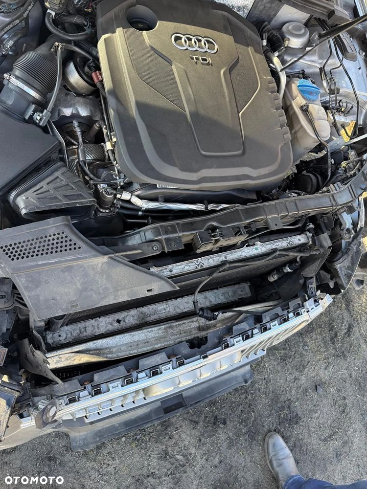 Audi A4 Allroad (clean diesel) 2.0 TDI DPF S tron - 2