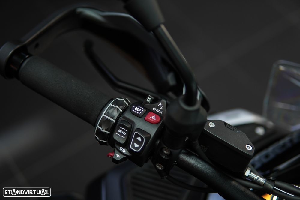 BMW R 1300 GS Adventure TRIPLE BLACK / Rebaixada - 42
