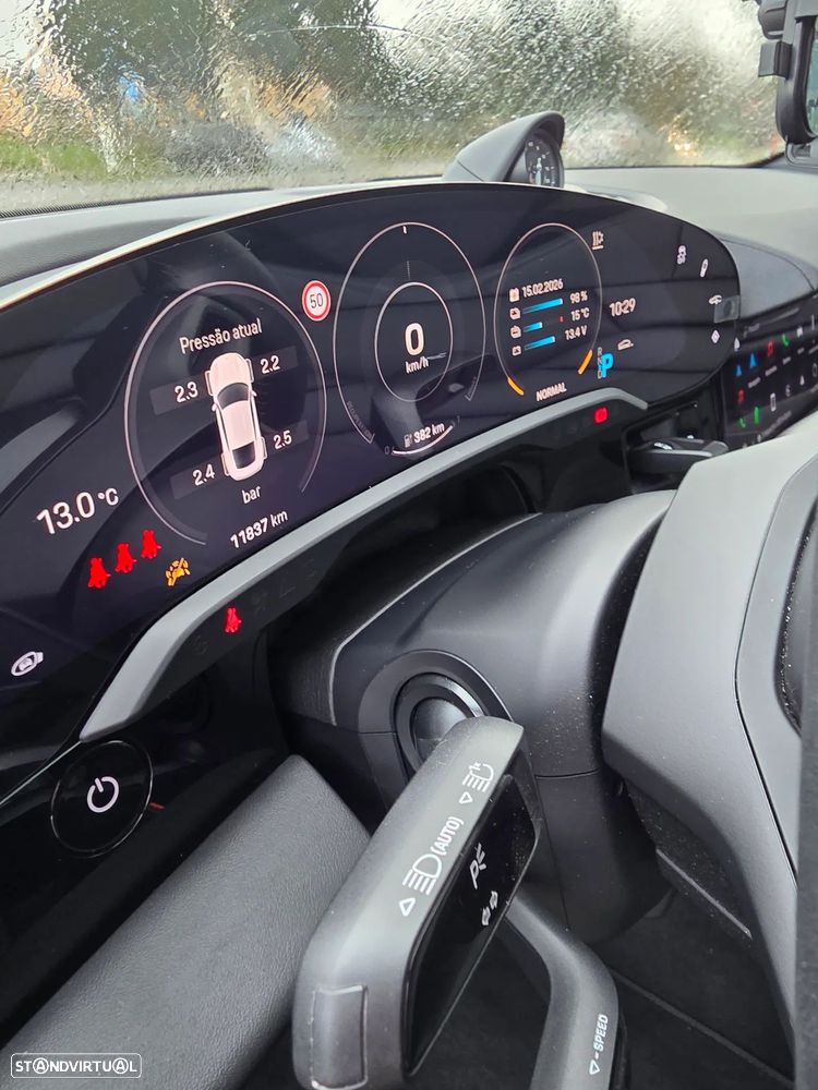 Porsche Taycan Bateria Performance Plus - 13