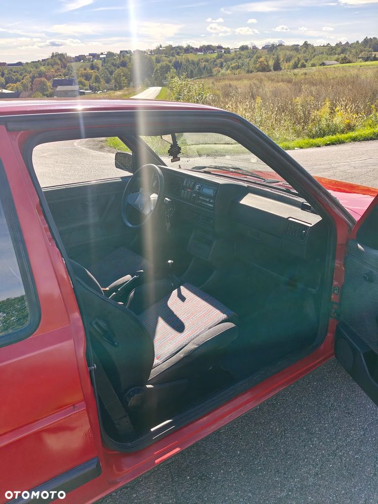 Volkswagen Golf - 15