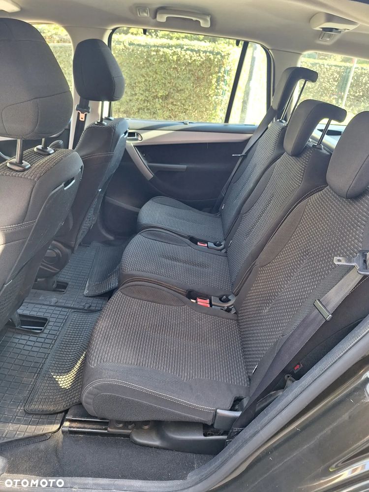 Citroën C4 Picasso - 11