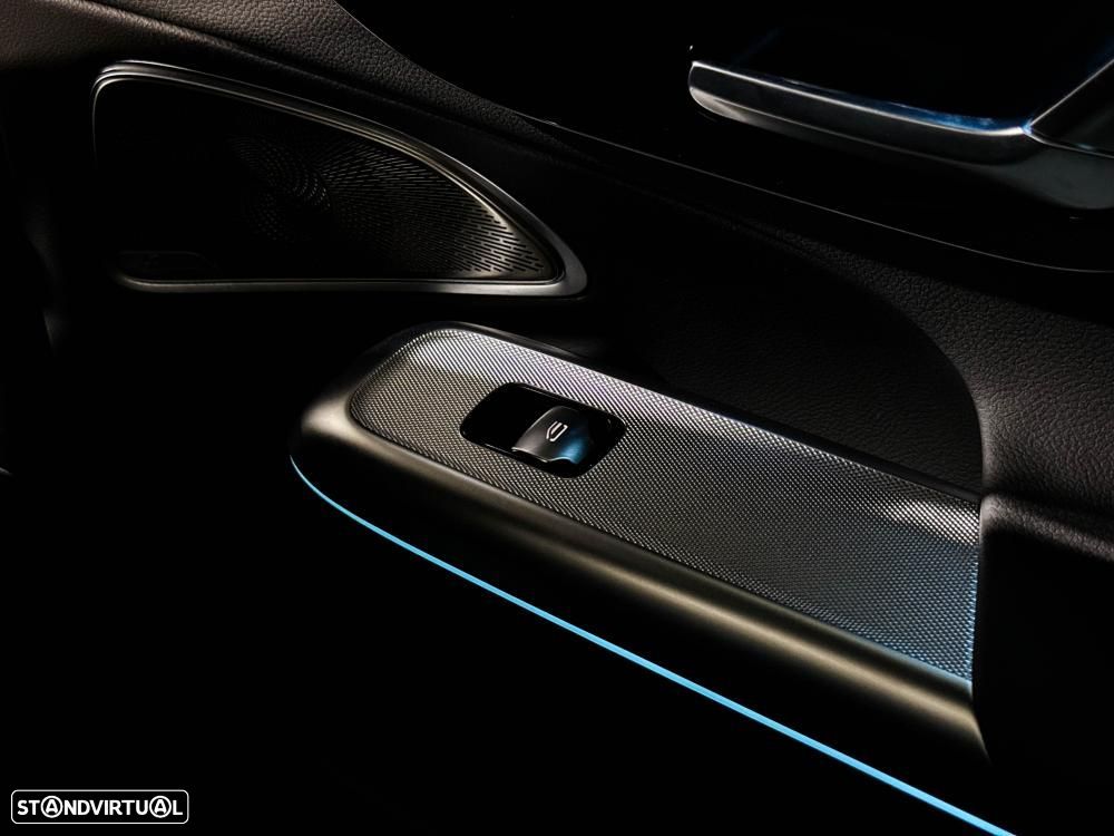 Mercedes-Benz E 300 de AMG Line 4Matic - 30
