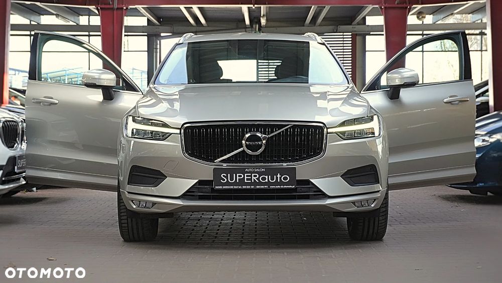 Volvo XC 60 T4 Momentum Pro - 4
