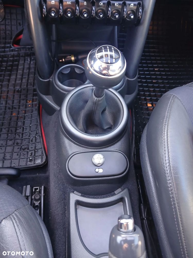 MINI ONE Standard - 13
