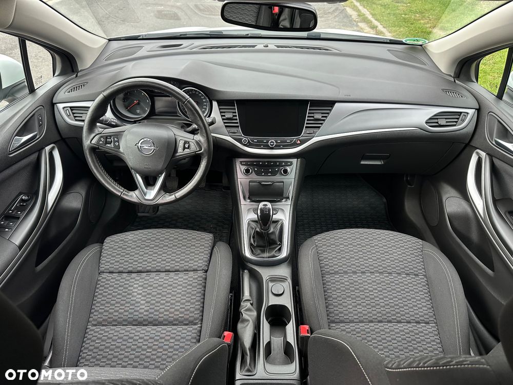 Opel Astra 1.6 D (CDTI) Sports Tourer Selection - 5