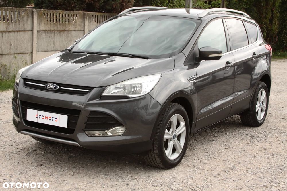 Ford Kuga 2.0 TDCi 2x4 Titanium - 5