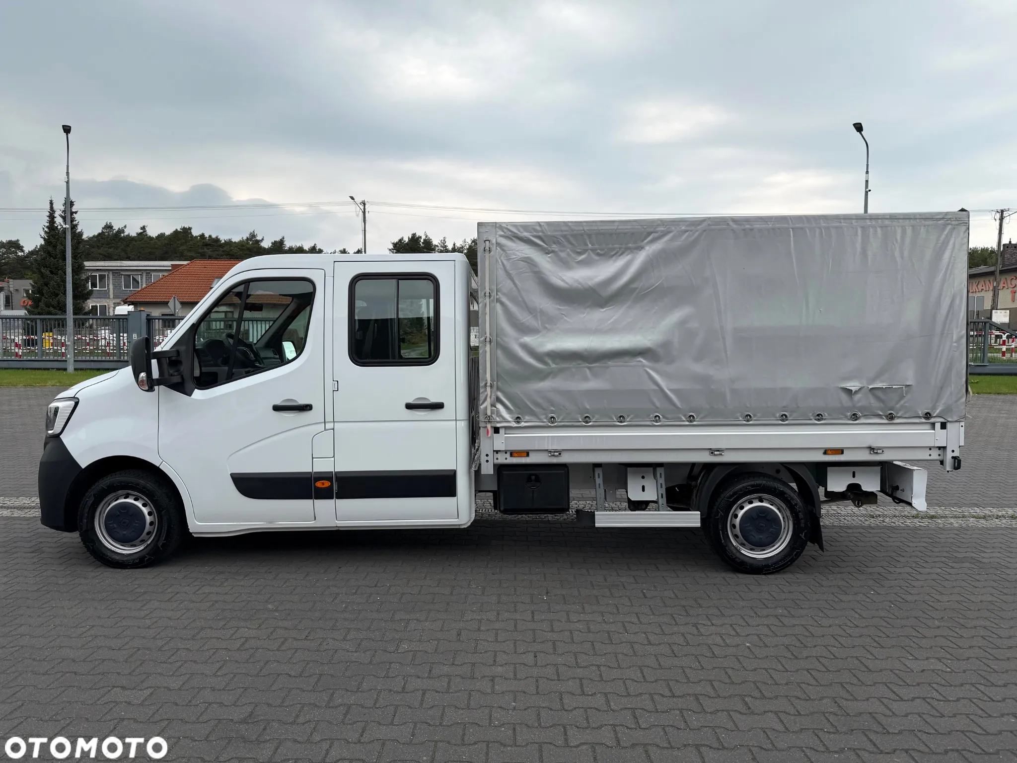 Renault Master 145 DCI Doka Brydadówka + Skrzynia Plandeka Salon PL, Jeden Właściciel - 2