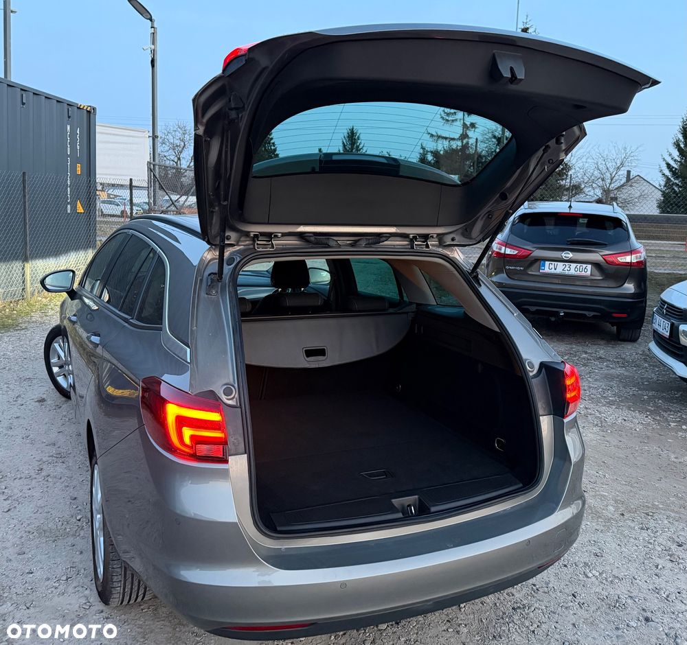 Opel Astra 1.4 Turbo Start/Stop Automatik Business - 27