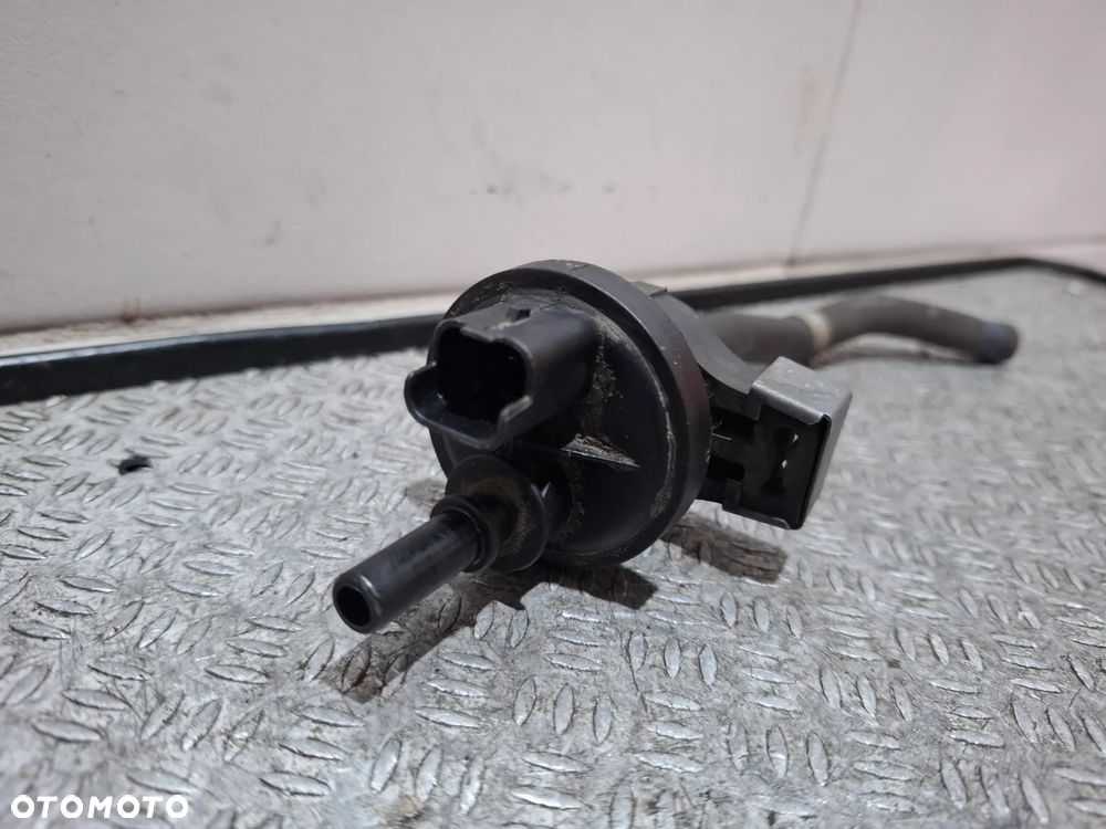 Elektrozawór podciśnienia Nissan Qashqai J11 lift 1,2B 2017 rok nr 149304ED0A - 2