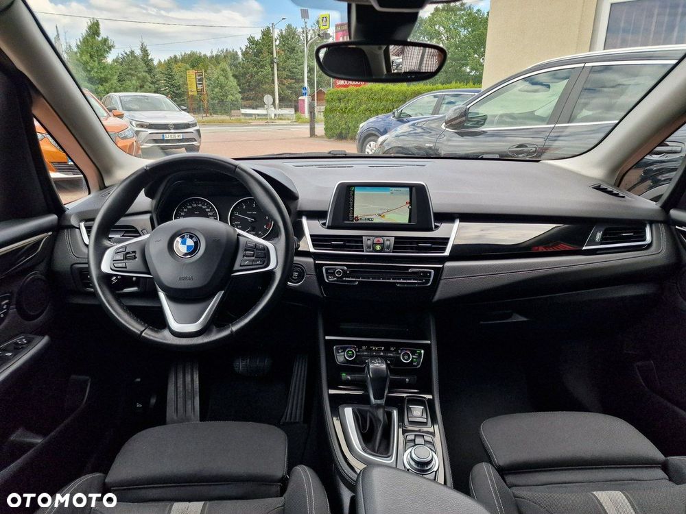 BMW Seria 2 218d Active Tourer Sport-Aut Sport Line - 19