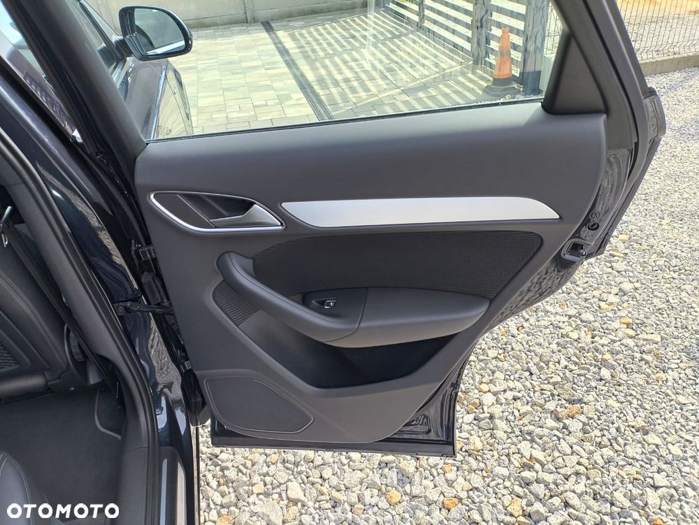 Audi Q3 - 25