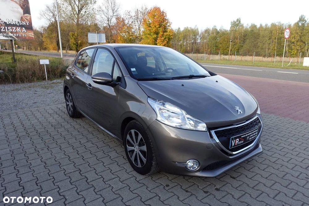 Peugeot 208 1.4 e-HDi Active STT - 3