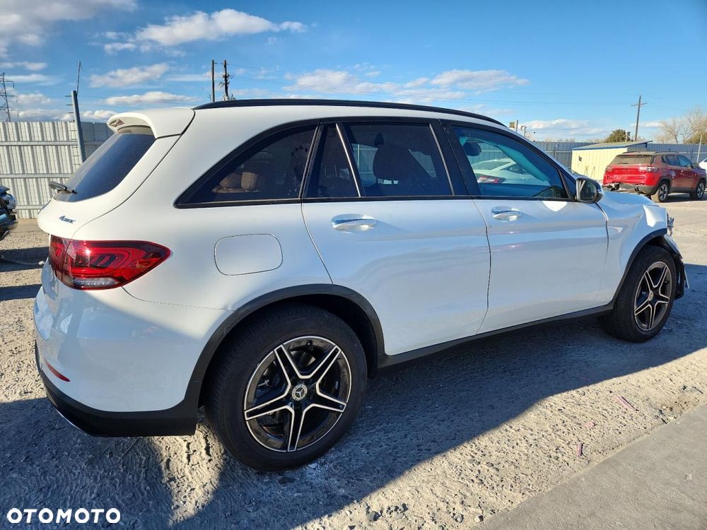 Mercedes-Benz GLC - 3