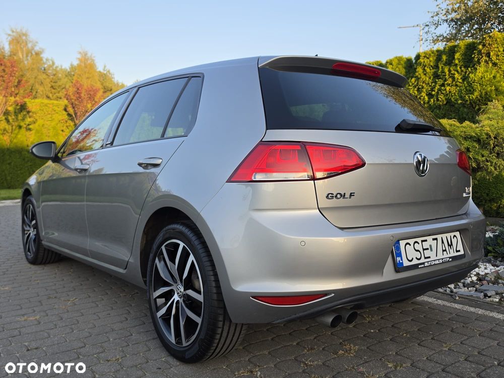 Volkswagen Golf - 3